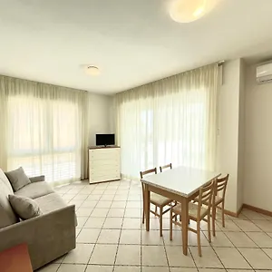 diani-beach-carraro-immobiliare-jesolo.hotelinveneto.com/